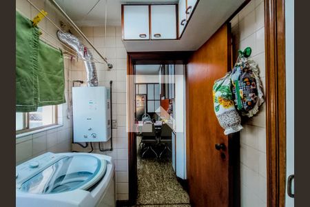 Apartamento à venda com 109m², 4 quartos e 2 vagas Apartamento à venda com 109m², 4 quartos e 2 vagasÁrea de Serviço