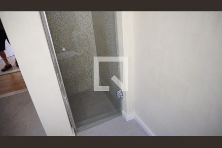 Casa para alugar com 480m², 3 quartos e 2 vagasBanheiro