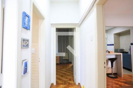 Corredor de apartamento à venda com 3 quartos, 120m² em Centro, Belo Horizonte