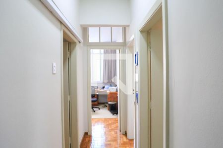 Corredor de apartamento à venda com 3 quartos, 120m² em Centro, Belo Horizonte