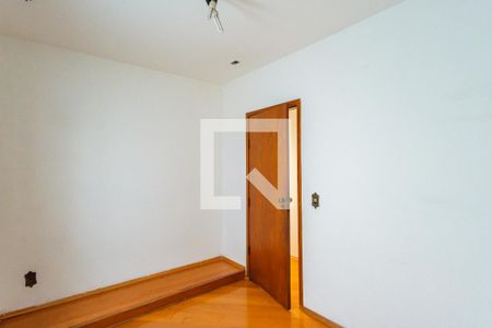 Casa à venda com 299m², 3 quartos e 2 vagasQuarto 1