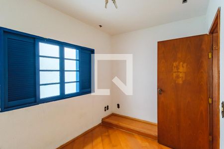Casa à venda com 299m², 3 quartos e 2 vagasQuarto 1
