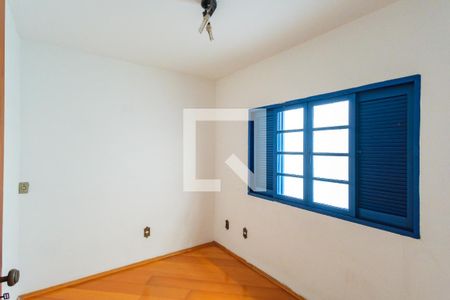 Casa à venda com 299m², 3 quartos e 2 vagasQuarto 1