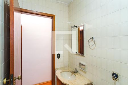 Casa à venda com 299m², 3 quartos e 2 vagasBanheiro Social