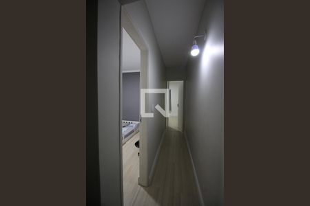Corredor de casa à venda com 2 quartos, 149m² em Chora Menino, São Paulo