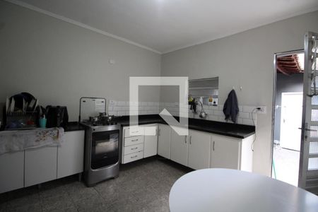 Casa à venda com 149m², 2 quartos e 2 vagasCozinha