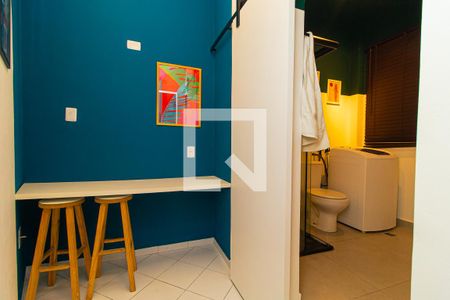 Apartamento à venda com 48m², 1 quarto e sem vaga Apartamento à venda com 48m², 1 quarto e sem vagaEscritório