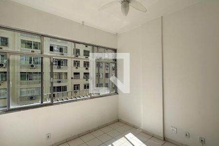 Quarto - Sala de casa de condomínio para alugar com 1 quarto, 32m² em Copacabana, Rio de Janeiro