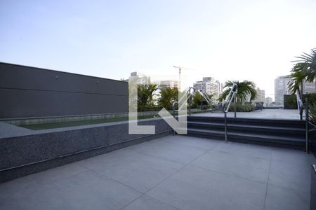 Studio para alugar com 19m², 1 quarto e sem vagaPiscina