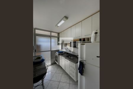 Apartamento à venda com 50m², 2 quartos e 1 vaga Apartamento à venda com 50m², 2 quartos e 1 vagaCozinha