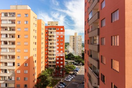 Vista  de apartamento à venda com 3 quartos, 72m² em Piratininga, Osasco