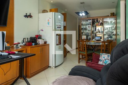 Apartamento à venda com 70m², 2 quartos e 1 vagaSala