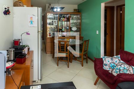 Apartamento à venda com 70m², 2 quartos e 1 vagaSala