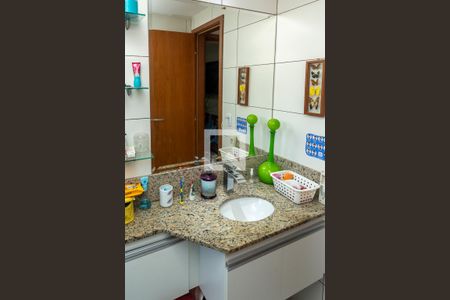 Apartamento à venda com 70m², 2 quartos e 1 vagaBanheiro Sociial