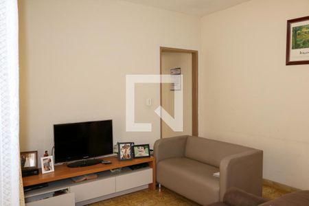 Casa à venda com 250m², 2 quartos e 1 vagaSala - Casa 02