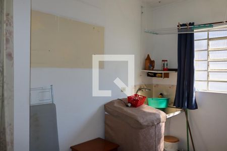 Casa à venda com 250m², 2 quartos e 1 vagaÁrea de Serviço - Casa 01