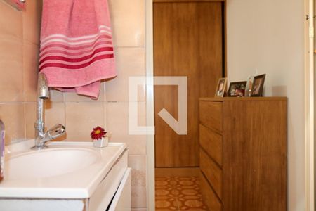 Casa à venda com 250m², 2 quartos e 1 vagaBanheiro da Suíte - Casa 02