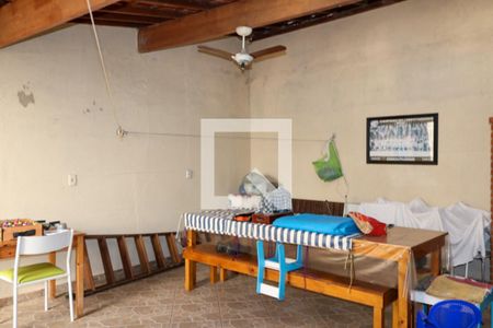 Casa à venda com 250m², 2 quartos e 1 vagaChurrasqueira