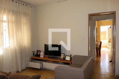 Casa à venda com 250m², 2 quartos e 1 vagaSala - Casa 02