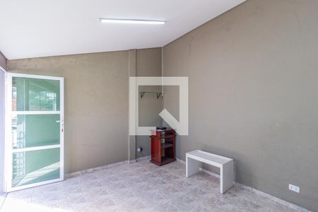 Casa à venda com 200m², 3 quartos e 2 vagasEscritório