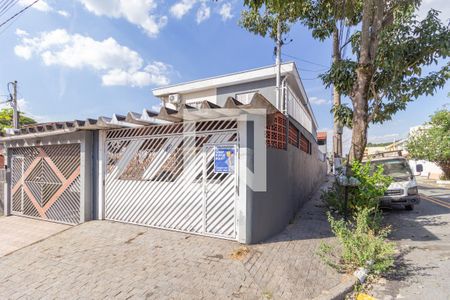 Casa à venda com 200m², 3 quartos e 2 vagasFachada