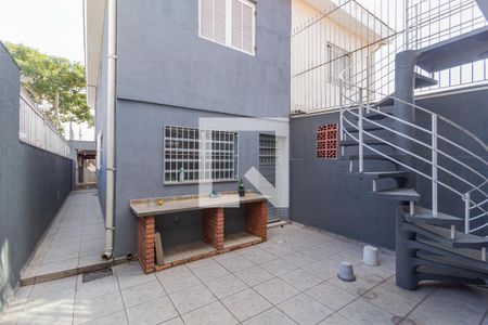 Casa à venda com 200m², 3 quartos e 2 vagasQuintal