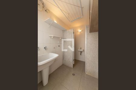Casa para alugar com 110m², 2 quartos e 2 vagasLavanderia