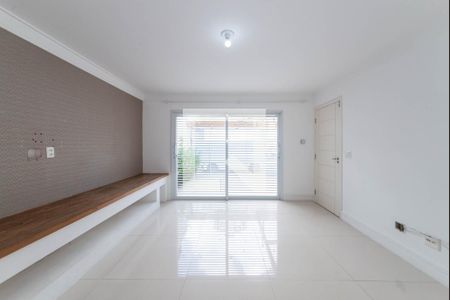 Sala de casa para alugar com 2 quartos, 110m² em Brooklin Paulista, São Paulo