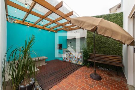 Casa para alugar com 110m², 2 quartos e 2 vagasQuintal - Churrasqueira