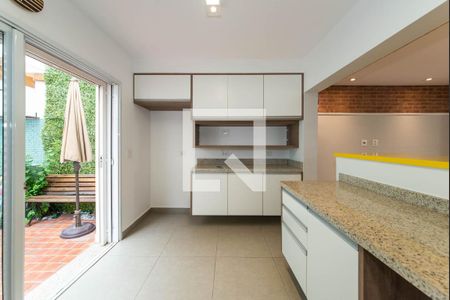 Casa para alugar com 110m², 2 quartos e 2 vagasCozinha