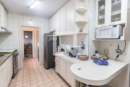 Apartamento para alugar com 101m², 2 quartos e 1 vagaCozinha
