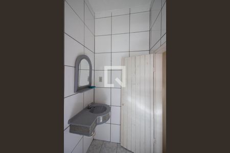 Banheiro de casa de condomínio para alugar com 1 quarto, 45m² em Cidade Líder, São Paulo