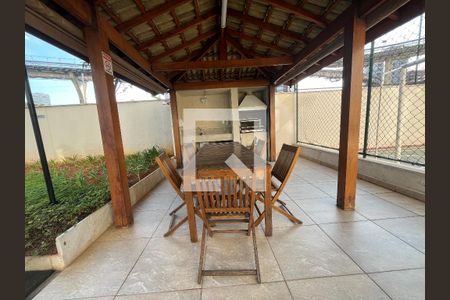 Apartamento para alugar com 54m², 2 quartos e 1 vaga Apartamento para alugar com 54m², 2 quartos e 1 vagaÁrea comum - Churrasqueira