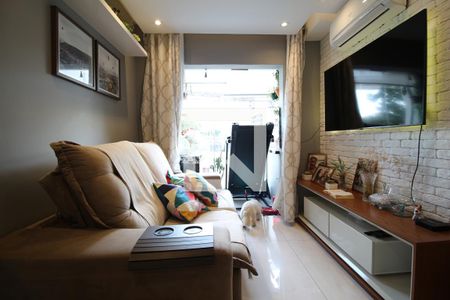 Sala de apartamento para alugar com 2 quartos, 54m² em Jardim Independência, São Paulo