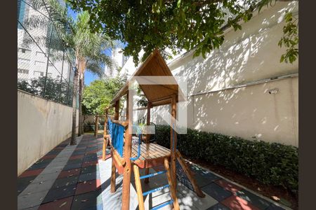 Apartamento à venda com 190m², 4 quartos e 2 vagasÁrea comum - Playground