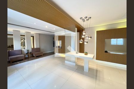 Apartamento à venda com 190m², 4 quartos e 2 vagasHall social