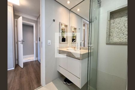 Apartamento à venda com 190m², 4 quartos e 2 vagasBanheiro da Suíte 1