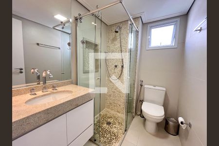 Apartamento à venda com 190m², 4 quartos e 2 vagasBanheiro da Suíte 1