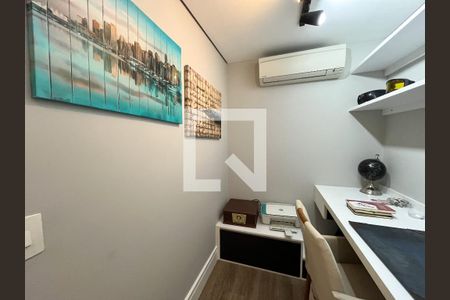 Apartamento à venda com 190m², 4 quartos e 2 vagasQuarto 4