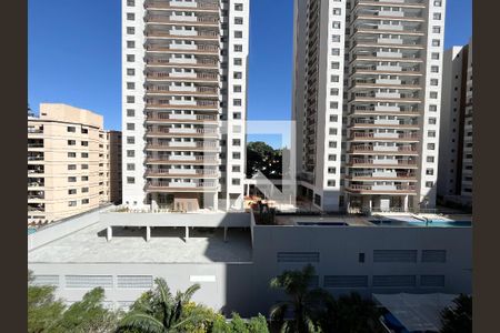 Apartamento à venda com 190m², 4 quartos e 2 vagasVista da Varanda