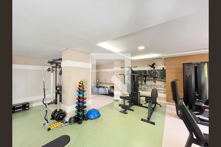 Apartamento à venda com 190m², 4 quartos e 2 vagasÁrea comum - Academia