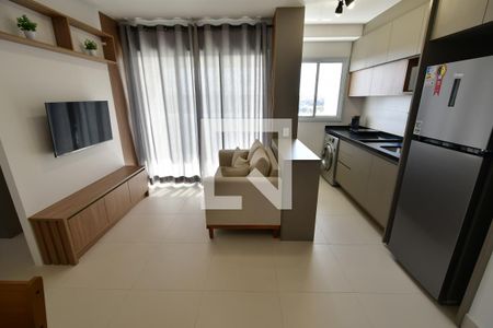 Sala de apartamento para alugar com 1 quarto, 40m² em Vila Itapura, Campinas