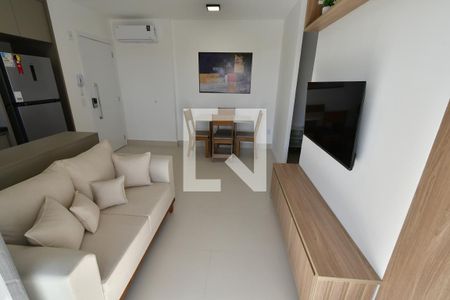 Sala de apartamento para alugar com 1 quarto, 40m² em Vila Itapura, Campinas