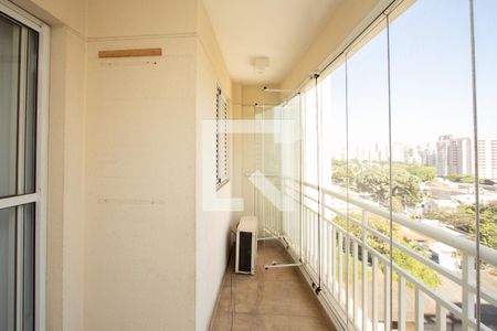 Varanda  de apartamento à venda com 2 quartos, 86m² em Indianópolis, São Paulo