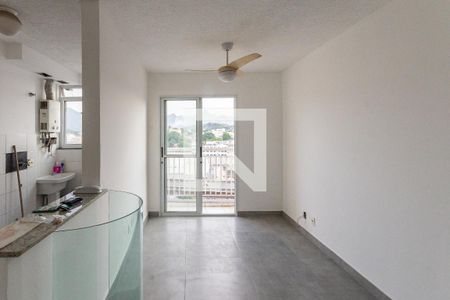 Sala de apartamento para alugar com 2 quartos, 49m² em São Cristóvão, Rio de Janeiro