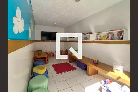 Apartamento para alugar com 49m², 2 quartos e sem vagaÁrea comum