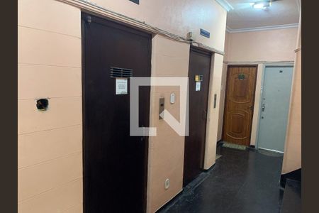 Corredor de apartamento para alugar com 2 quartos, 70m² em Botafogo, Rio de Janeiro