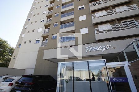 Apartamento para alugar com 64m², 2 quartos e 1 vagaFachada