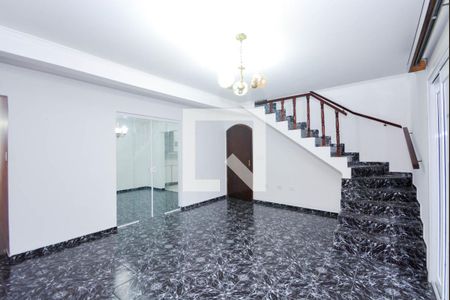 Sala de casa para alugar com 4 quartos, 300m² em Jardim da Mamãe, Guarulhos