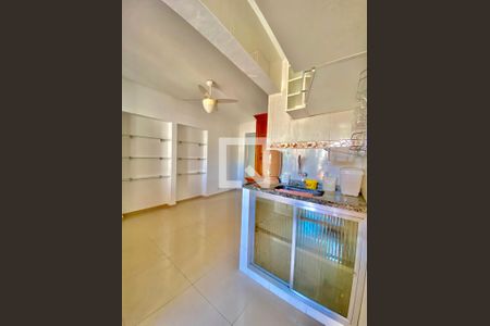 Casa para alugar com 40m², 1 quarto e 1 vaga Casa para alugar com 40m², 1 quarto e 1 vagaCozinha